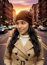 Load image into Gallery viewer, Beanie Accented w/Flower

