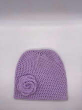 Load image into Gallery viewer, Beanie Accented w/Flower
